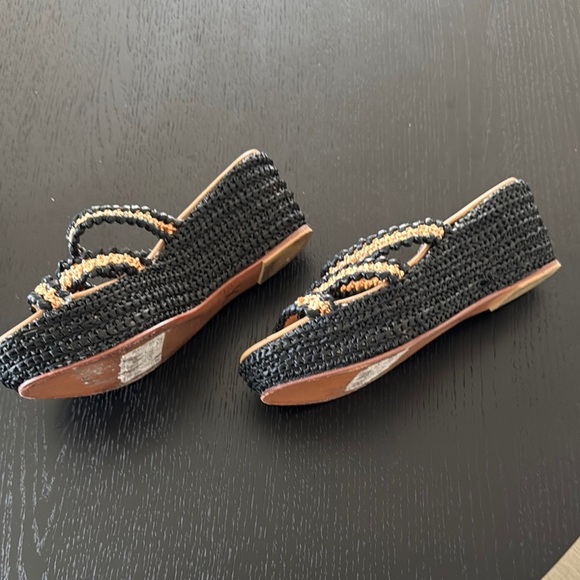 Carrie Forbes Black and Tan Women's Wedge Sandals - Picture 3 of 4